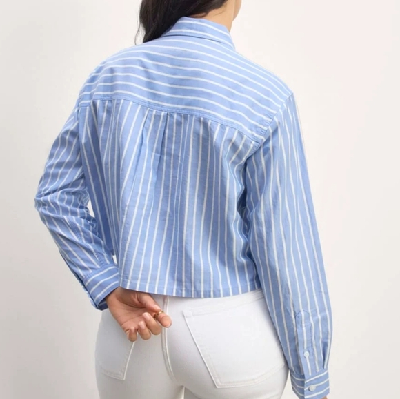 Everlane The Way-Short Shirt in Silky Cotton In Mariner Blue & White Size Small - Picture 4 of 7